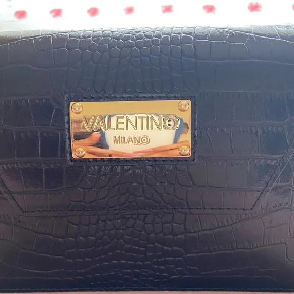 Black Valentino - Picture 4 of 14